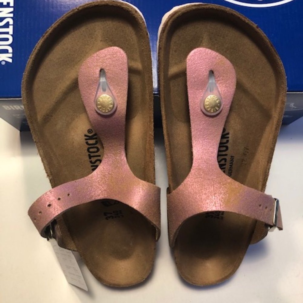 Birkenstock Gizeh BS Leather Thong Sandal. Metallic. Pink. Gold. Size: 6, 7, 10